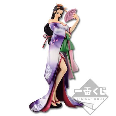 Elegance! Robin Figure