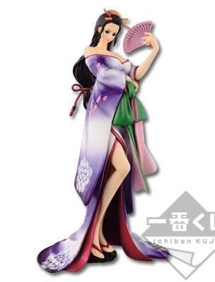 Elegance! Robin Figure