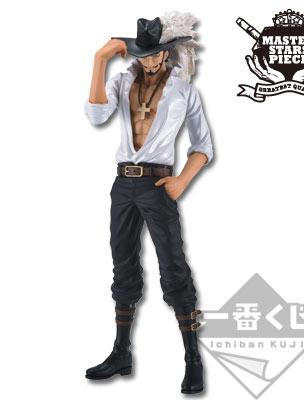 Dracule Mihawk Figure