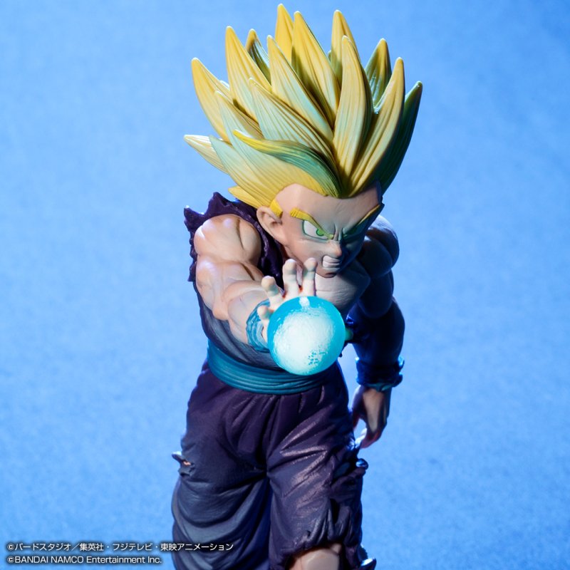 Lot C : Sangohan (enfant) Super Saiyan 2 - Figurine
