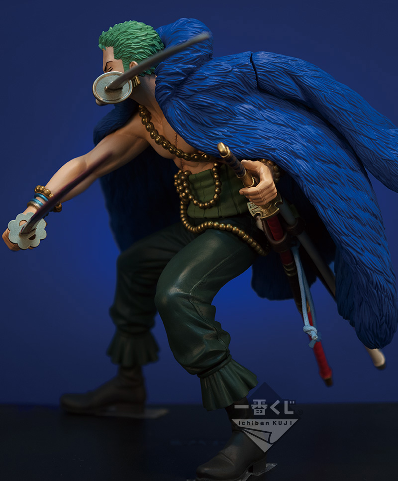 Figurine commémorative de Zoro - Photo 1